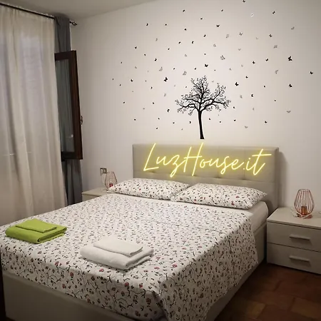 Lejlighed Luz House Tavernola Bergamasca