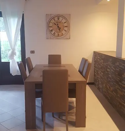 Luz House Apartment Tavernola Bergamasca