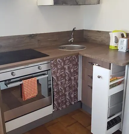 Luz House