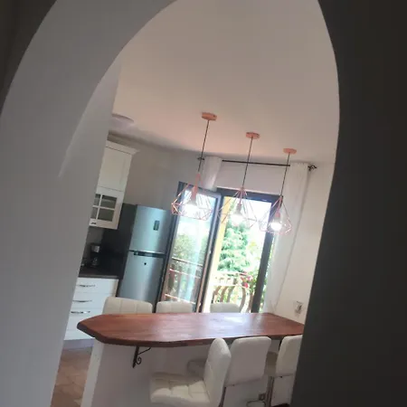 Luz House